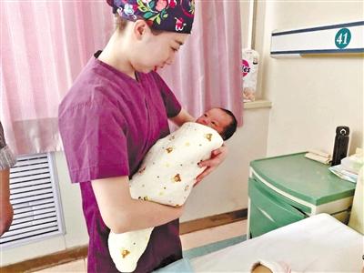 聲聲啼哭清亮 蘭州第一批“20后”閃亮登場！