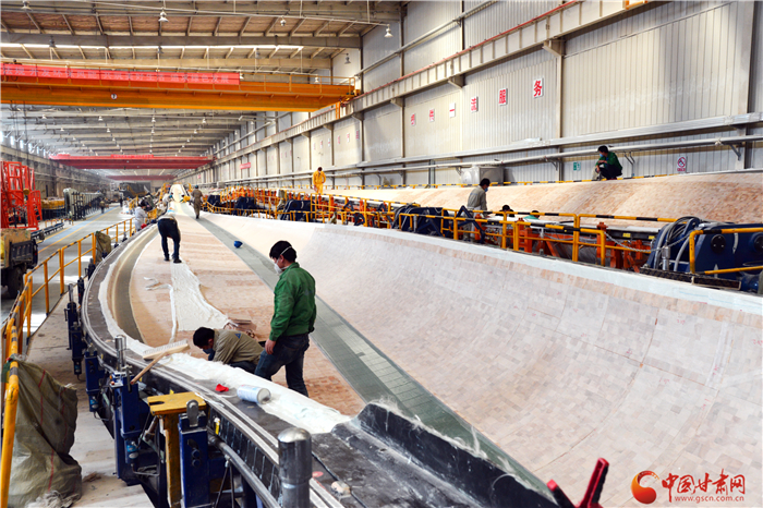 “擰緊”防控閥 打出“組合拳”——玉門市三向發(fā)力推動(dòng)疫情防控、復(fù)工復(fù)產(chǎn)、脫貧攻堅(jiān)齊頭并進(jìn)（圖）