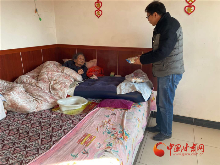 【甘肅省決戰(zhàn)決勝脫貧攻堅】幫扶干部郭聲義：“嫁”給團(tuán)莊村的男人