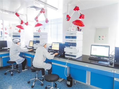 【抓“六穩(wěn)” 促“六?！薄繙p輕企業(yè)負擔 幫助渡過難關