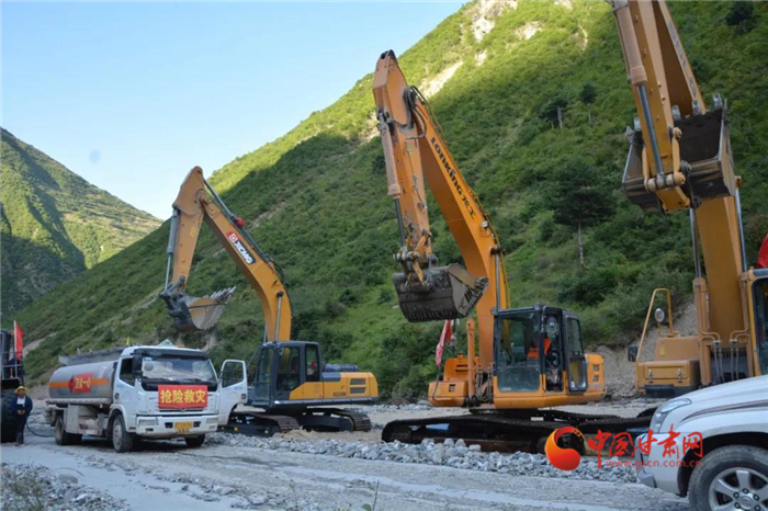 好消息！舟曲縣曲告納鎮(zhèn)至博峪鎮(zhèn)災(zāi)毀公路全線打通  