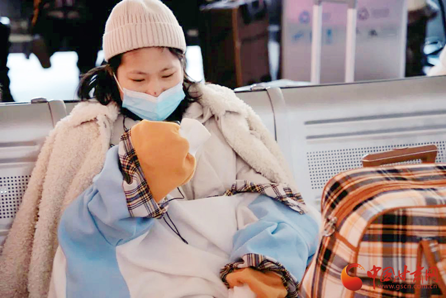 春運故事：歸途的車站，有溫情、愛情，還有堅守