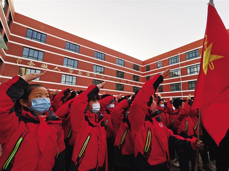 “犇”向新學(xué)期！來看蘭州娃的開學(xué)第一課