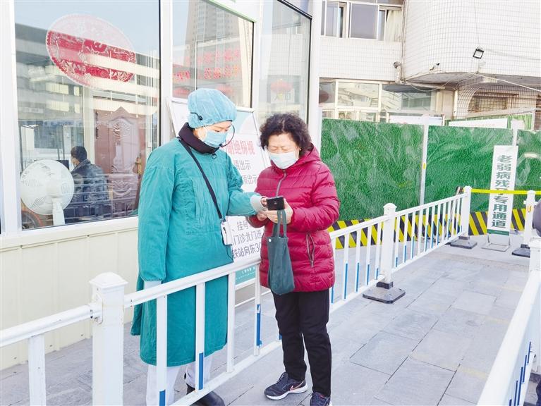 智能生活下，老年人的“數(shù)字鴻溝”如何跨越？