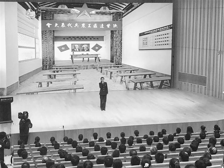 蘭州市開展“學黨史、頌黨恩、跟黨走”紅色文化進校園活動