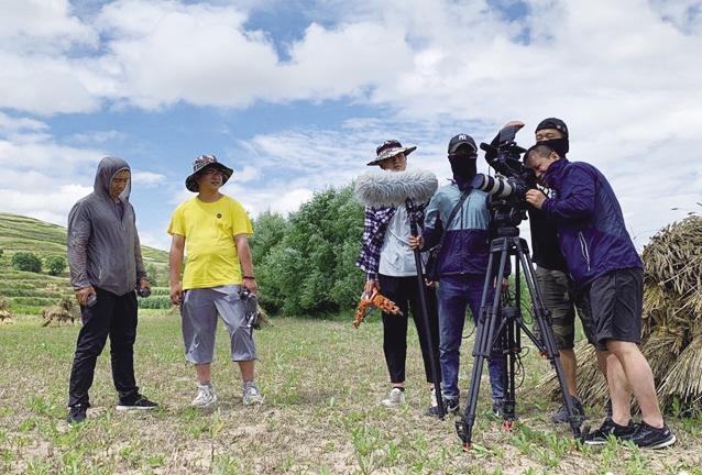 12個鮮活故事解讀扶貧協作“津隴模式” 紀錄片《明月何曾是兩鄉(xiāng)》導演分享創(chuàng)作心聲