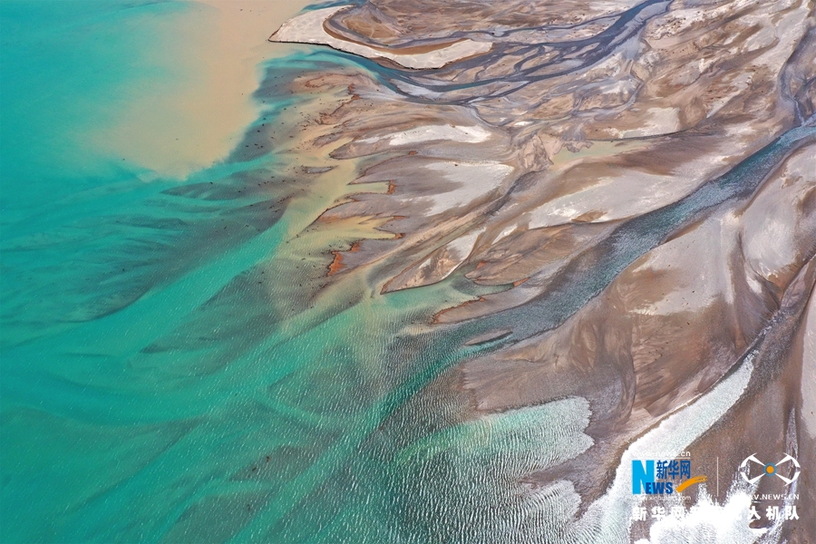 【“飛閱”中國】驚艷！昌馬湖畔：河流繪大地“扇面”
