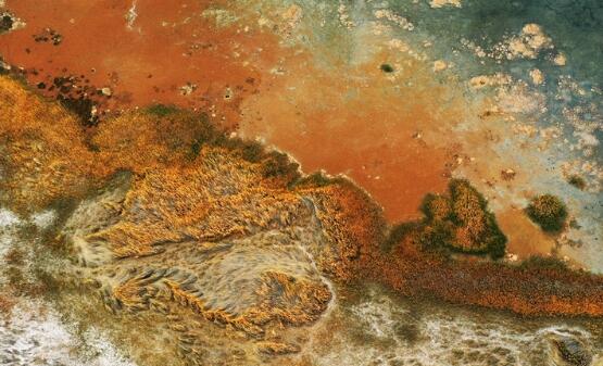 【“飛閱”中國】航拍明塘湖濕地：“煙霞火?！彼仆庑乔?>
        </a><em>【“飛閱”中國】航拍明塘湖濕地：“煙霞火海”似外星球</em></li>

                </ul>
            </div>
            <!-- public platform -->
            <div   id=