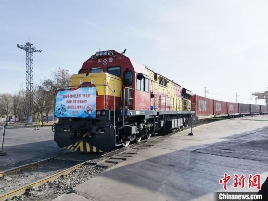 甘肅企業(yè)走出去“危中育新機(jī)” “借船出?！蓖貒?guó)際市場(chǎng)