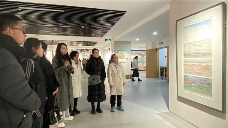 百名畫(huà)家畫(huà)蘭州美術(shù)作品展精彩亮相